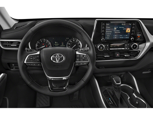 2020 Toyota Highlander XLE in Brunswick, GA - Vaden Hyundai of Brunswick
